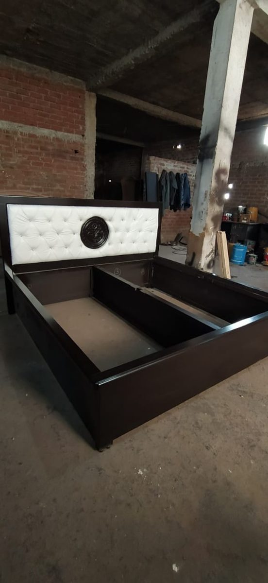 Beds at Kamlesh Furniture Mart Rewa - design 10