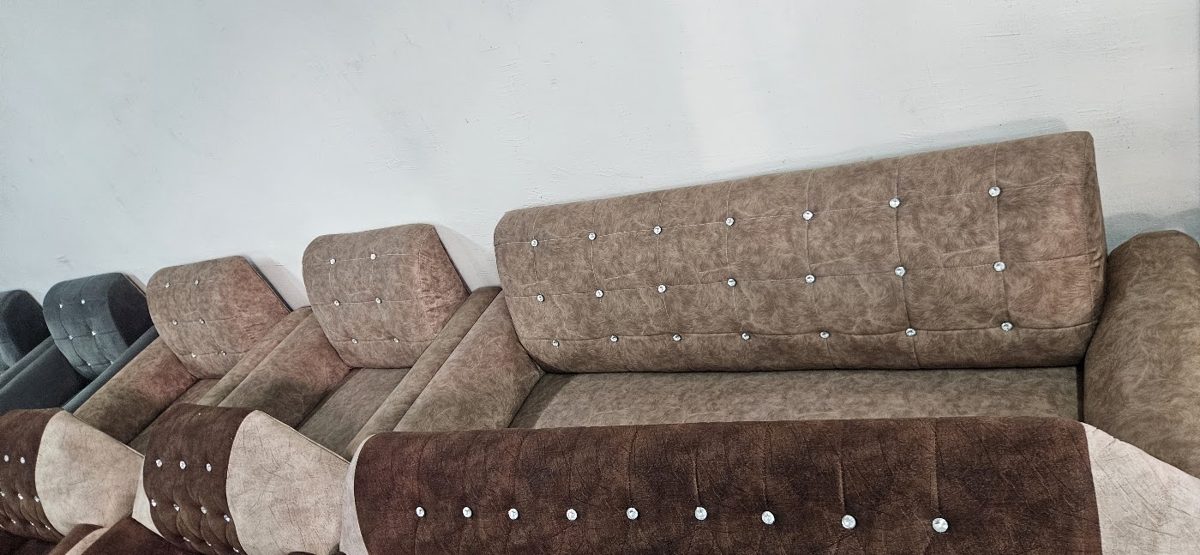 5 Seater Sofas at Kamlesh Furniture Mart Rewa - design 4