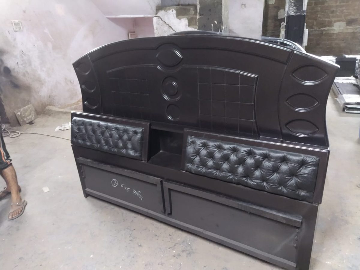 Beds at Kamlesh Furniture Mart Rewa - design 6