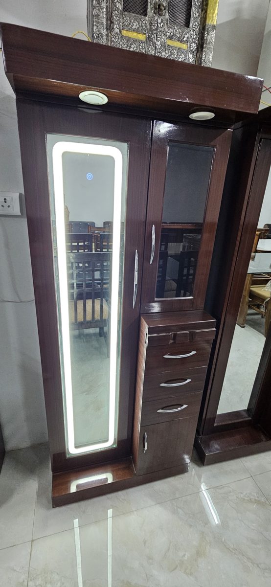 Dressing Tables at Kamlesh Furniture Mart Rewa - design 4